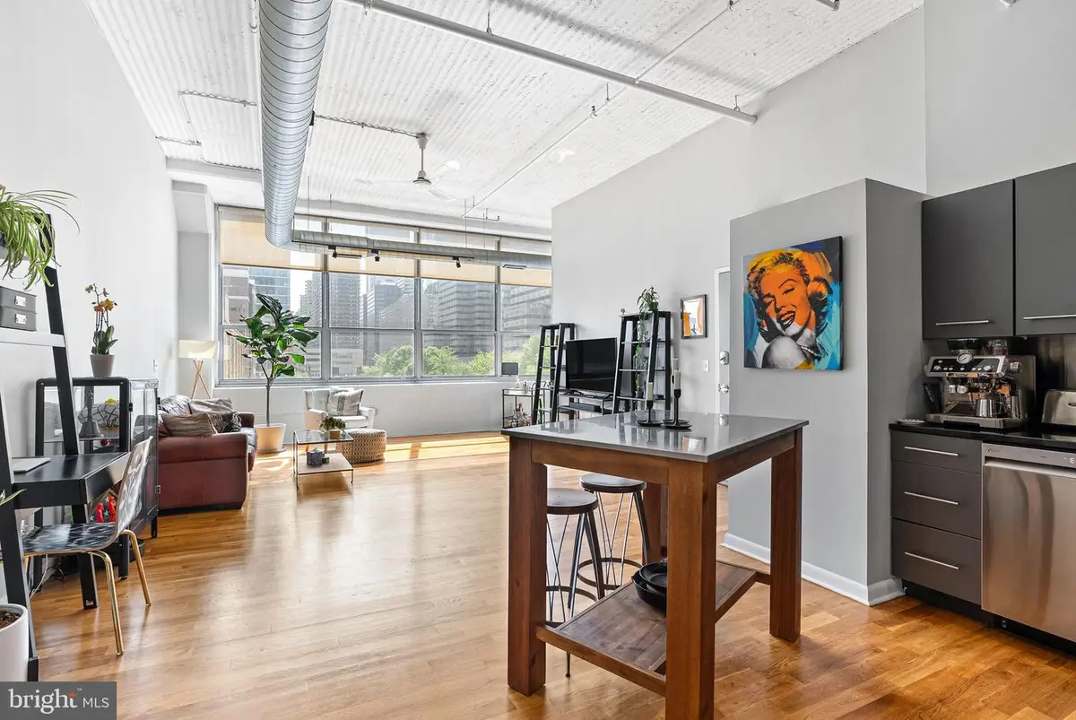 2200-28 Arch St #0409, Philadelphia, PA 19103 - Image #1