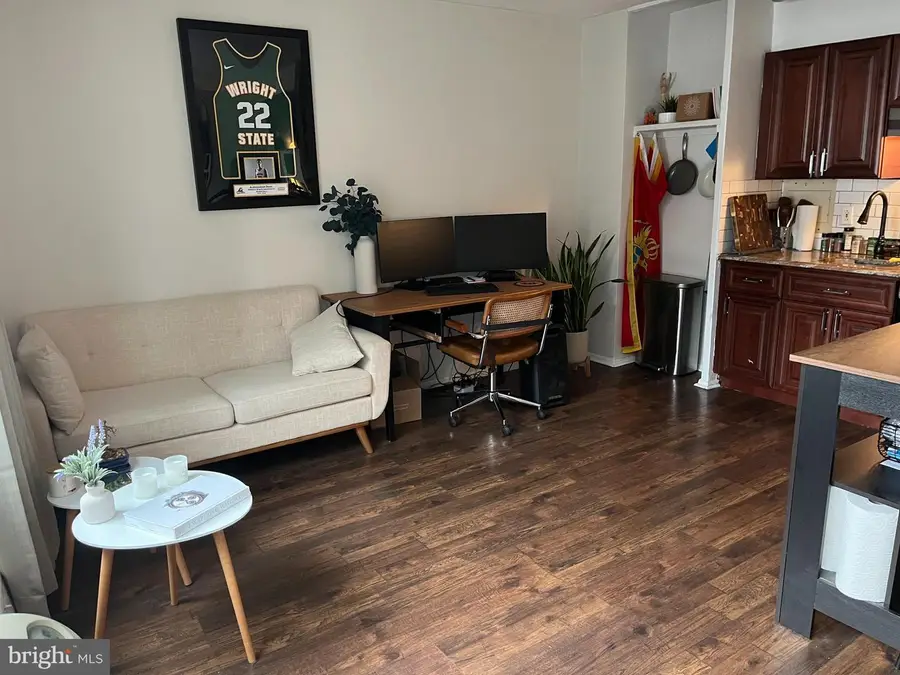 2101-17 Chestnut St #1706, Philadelphia, PA 19103 - Image #2