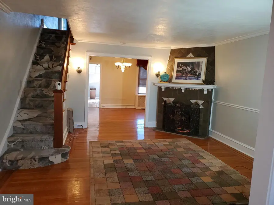 1838 Roselyn St, Philadelphia, PA 19141 - Image #2