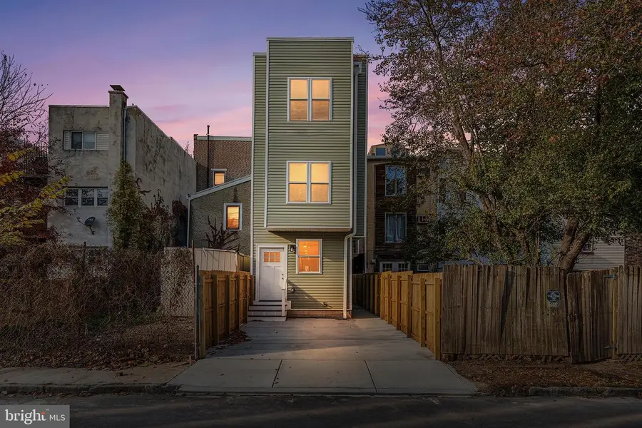 2551 Salmon St, Philadelphia, PA 19125 - Image #2