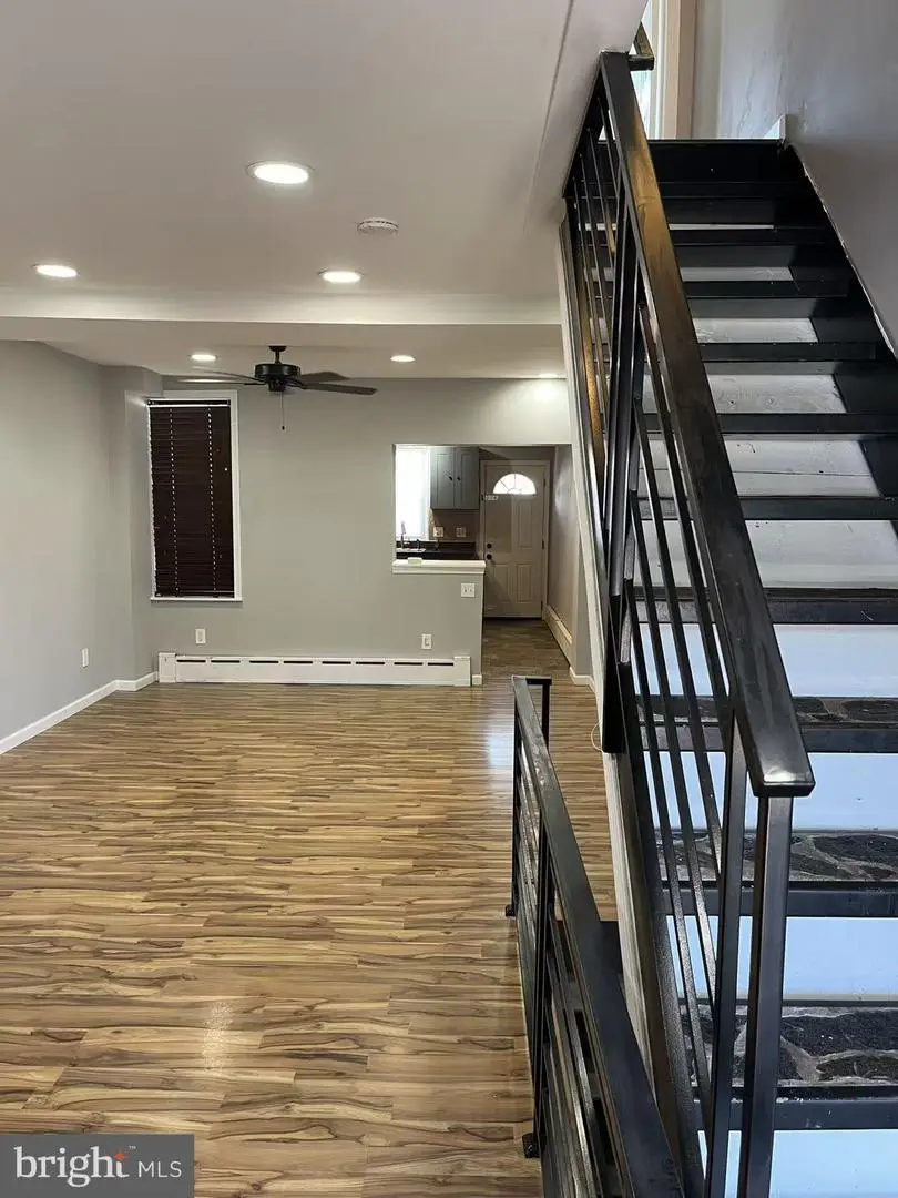 7214 Hegerman St, Philadelphia, PA 19135 - Image #2