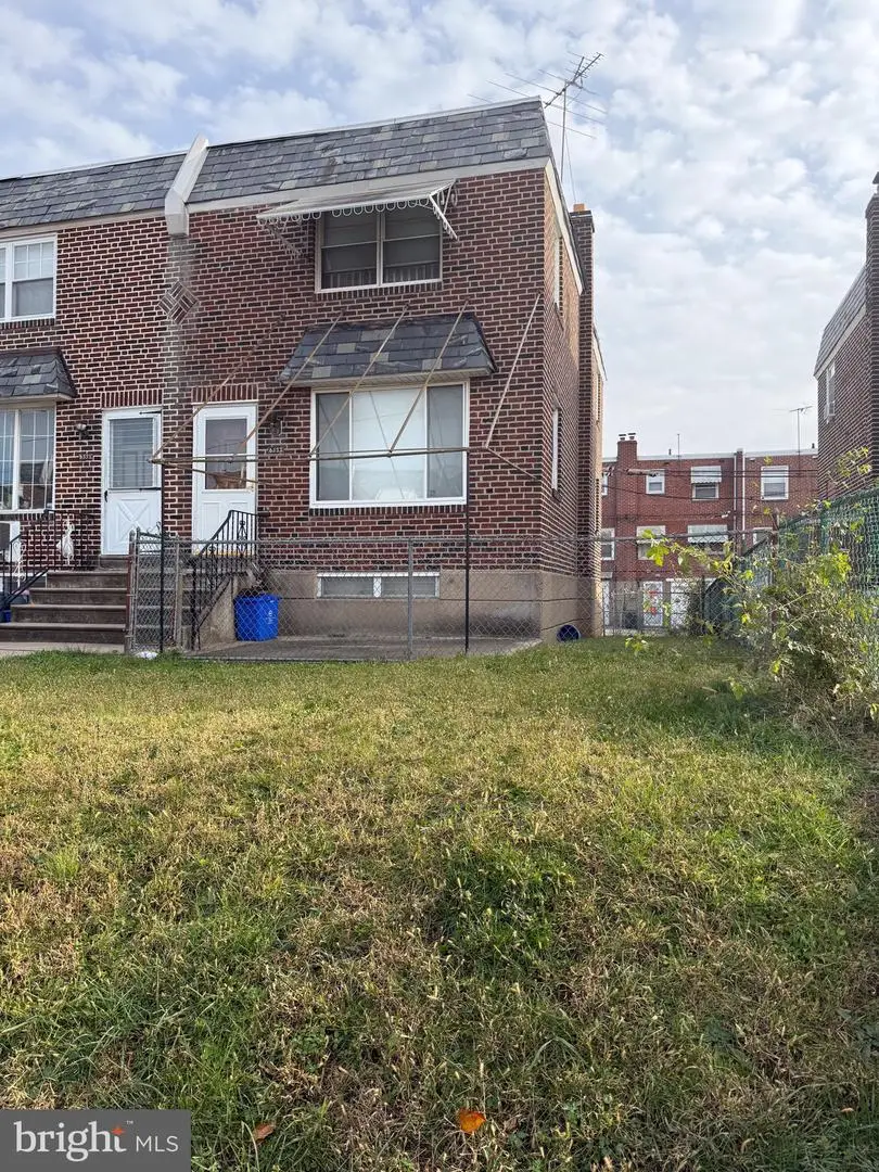 6333 Cottage St, Philadelphia, PA 19135 - #2