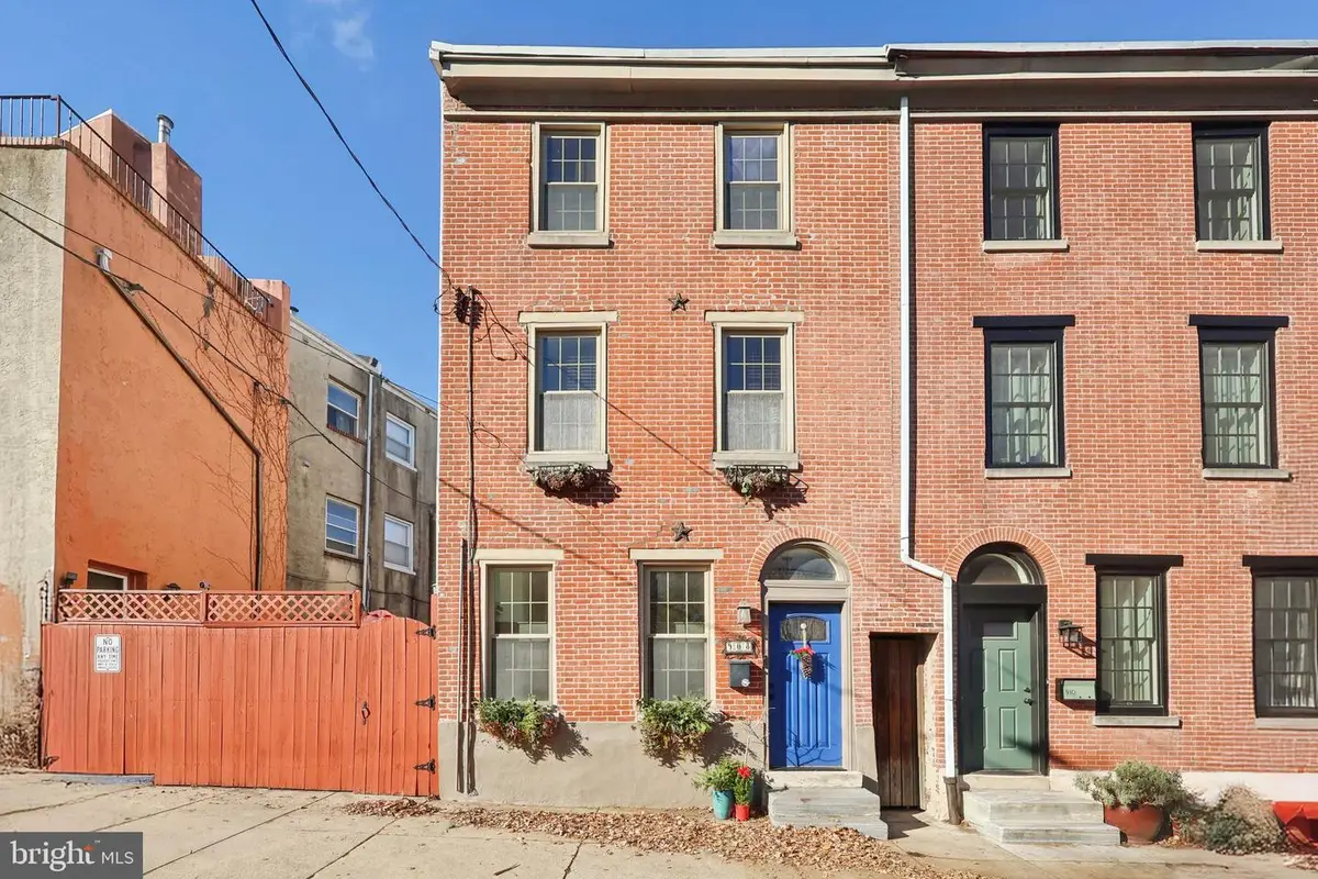 908 N Orianna St, Philadelphia, PA 19123 - Image #1