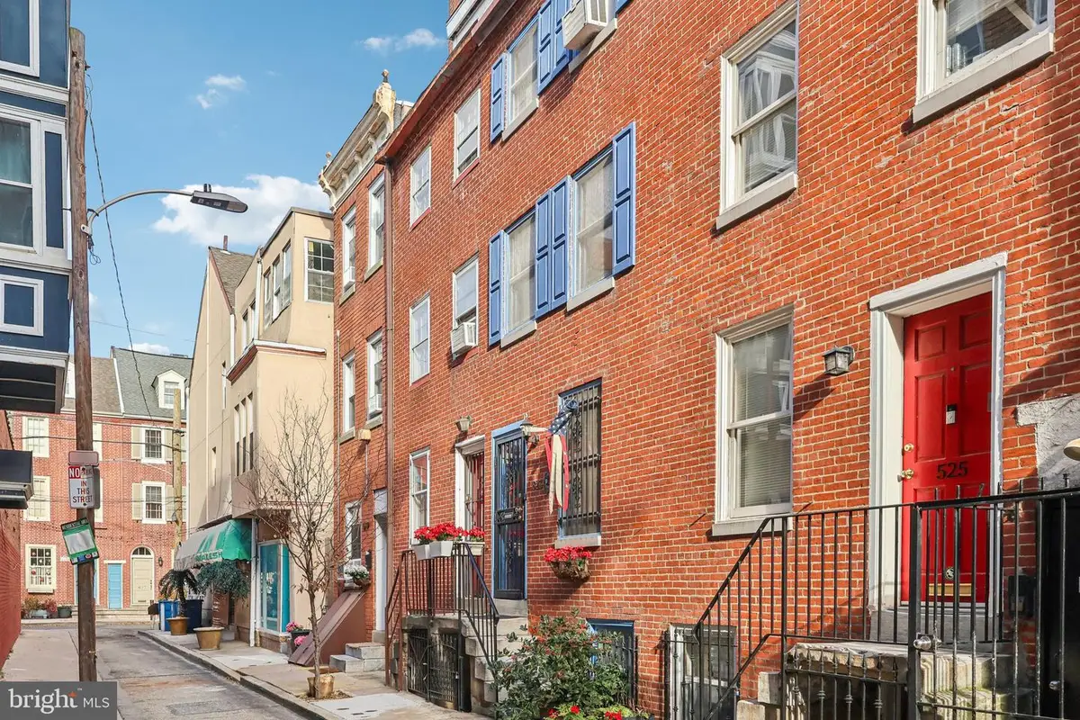 523 S Leithgow St, Philadelphia, PA 19147 - Image #1