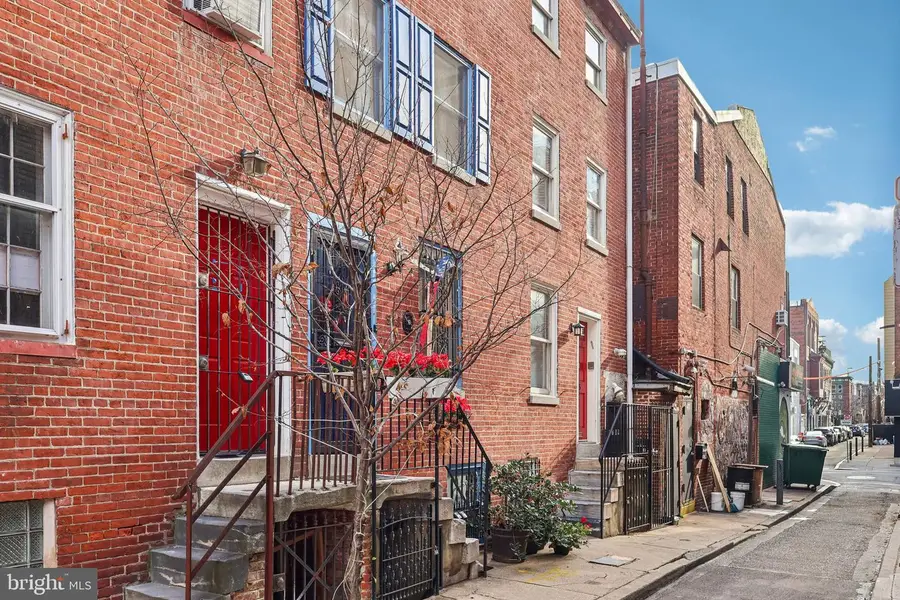 523 S Leithgow St, Philadelphia, PA 19147 - Image #2