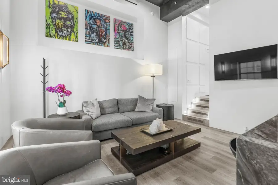 219-29 S 18th St #710, Philadelphia, PA 19103 - Image #3