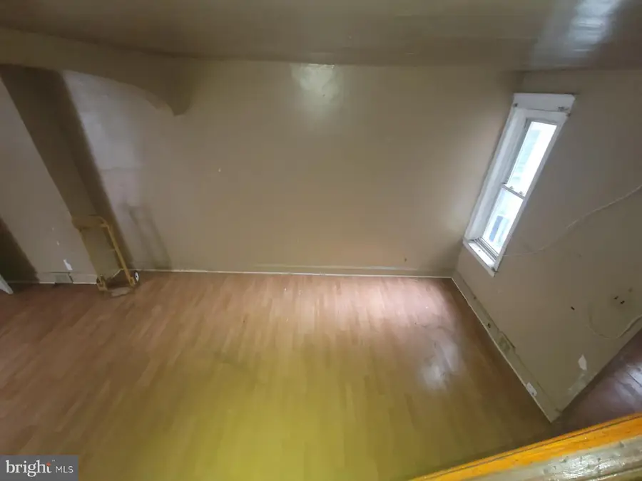 828 E Cornwall St, Philadelphia, PA 19134 - Image #3