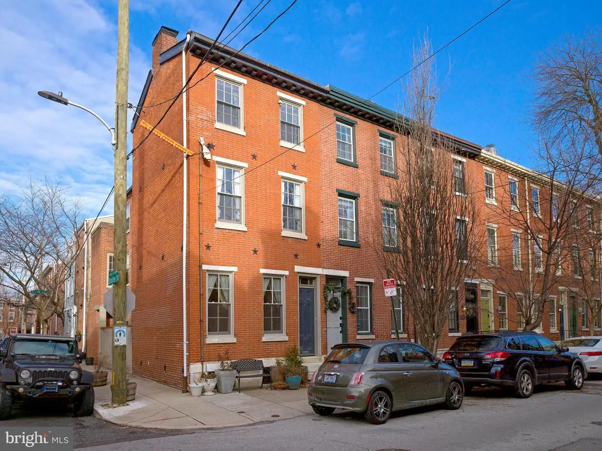 223 Carpenter St, Philadelphia, PA 19147 - Image #1