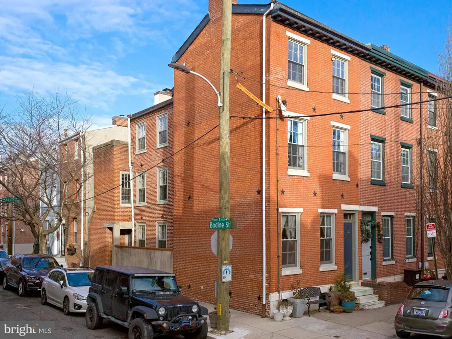 223 Carpenter St, Philadelphia, PA 19147 - Image #2
