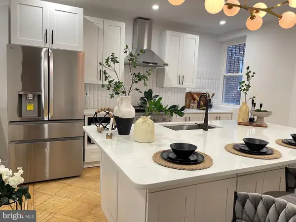 5342 N Broad St, PHILADELPHIA, PA 19141