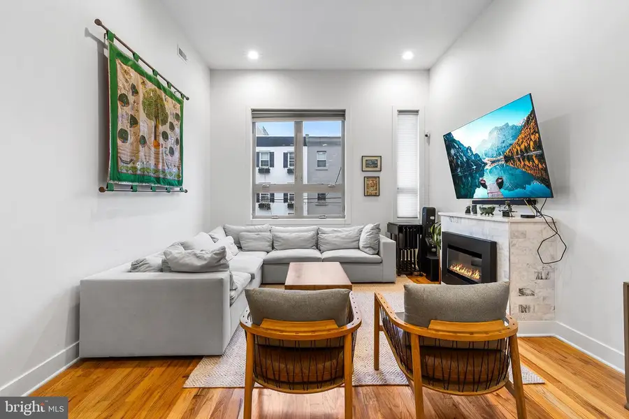 1323 Crease St, Philadelphia, PA 19125 - Image #3