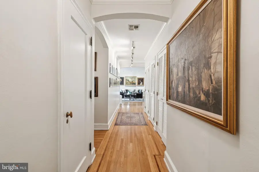 1901 Walnut St #11e, Philadelphia, PA 19103 - Image #2