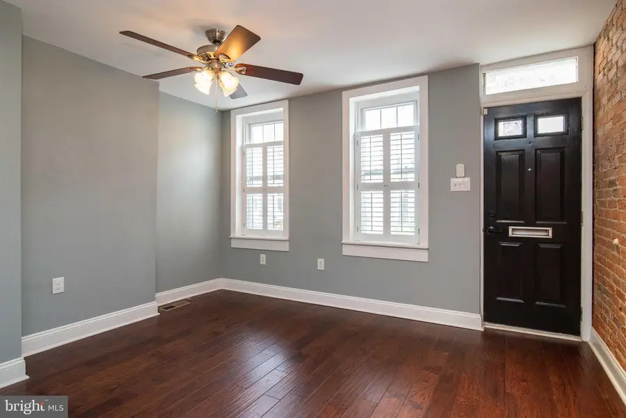 2218 Pemberton St, Philadelphia, PA 19146 - Image #3