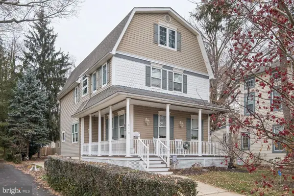 8110 Elberon Ave, PHILADELPHIA, PA 19111