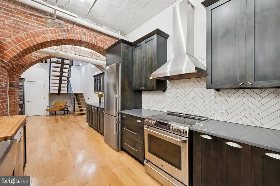 102-22 Church St #101 (110), Philadelphia, PA 19106 - Image #3