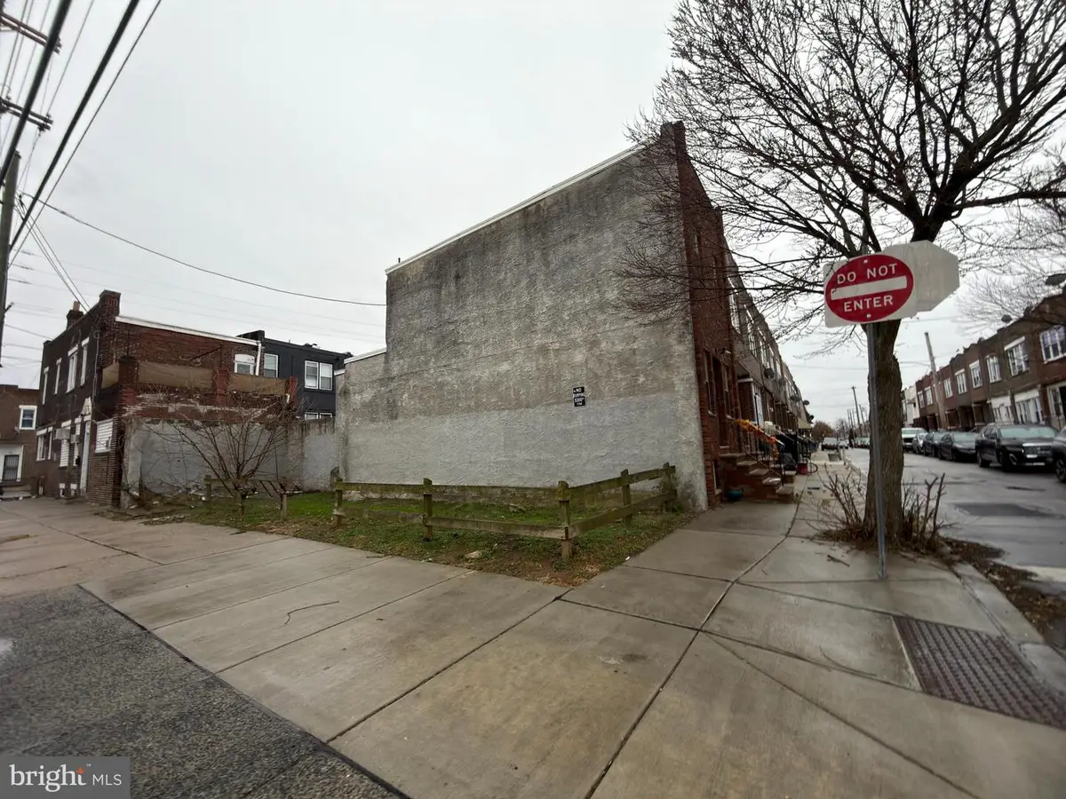 1601 S Newkirk St, Philadelphia, PA 19145 - Image #1