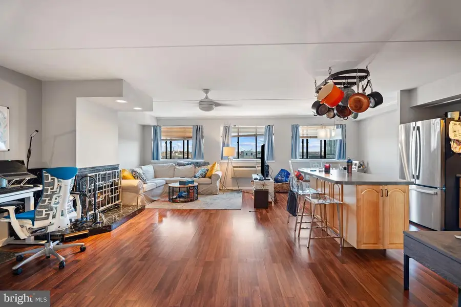 200-10 Lombard St #713, Philadelphia, PA 19147 - Image #3