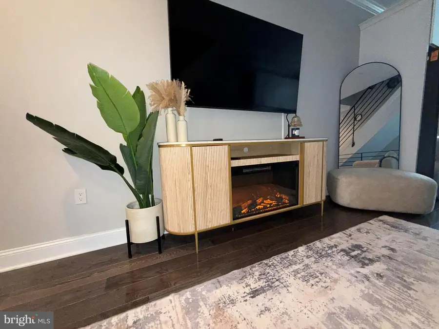 2131 N 10th St, Philadelphia, PA 19122 - Image #3