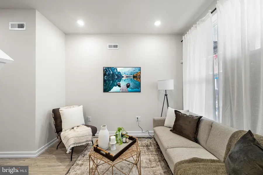 658 N Conestoga St, Philadelphia, PA 19131 - Image #3