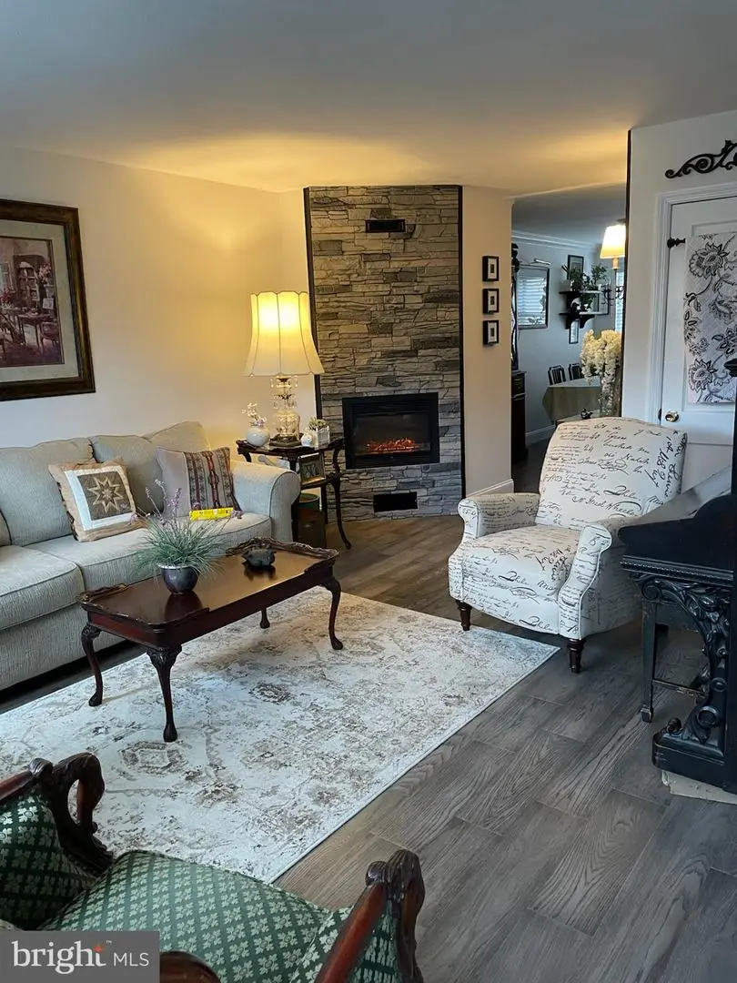 6448 Akron St, Philadelphia, PA 19149 - Image #3