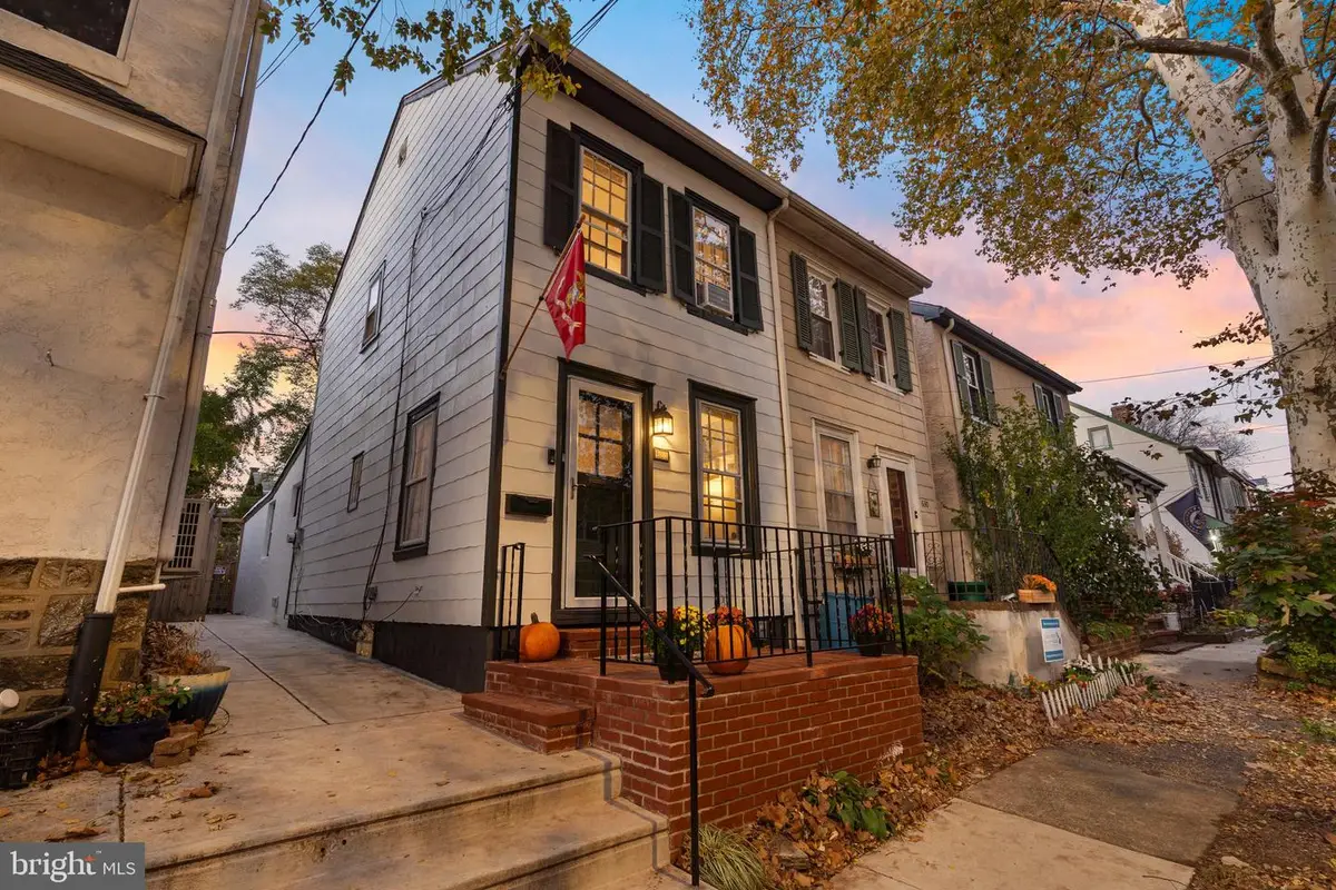 632 W Naomi St, Philadelphia, PA 19144 - Image #1
