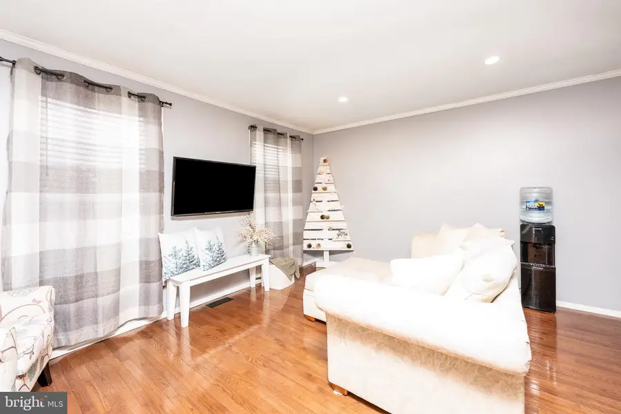 10732 Pelle Cir, Philadelphia, PA 19154 - Image #3