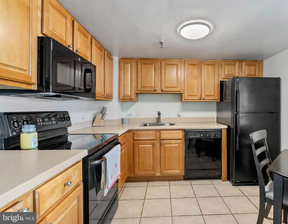 2001 Hamilton St #507, Philadelphia, PA 19130 - #1