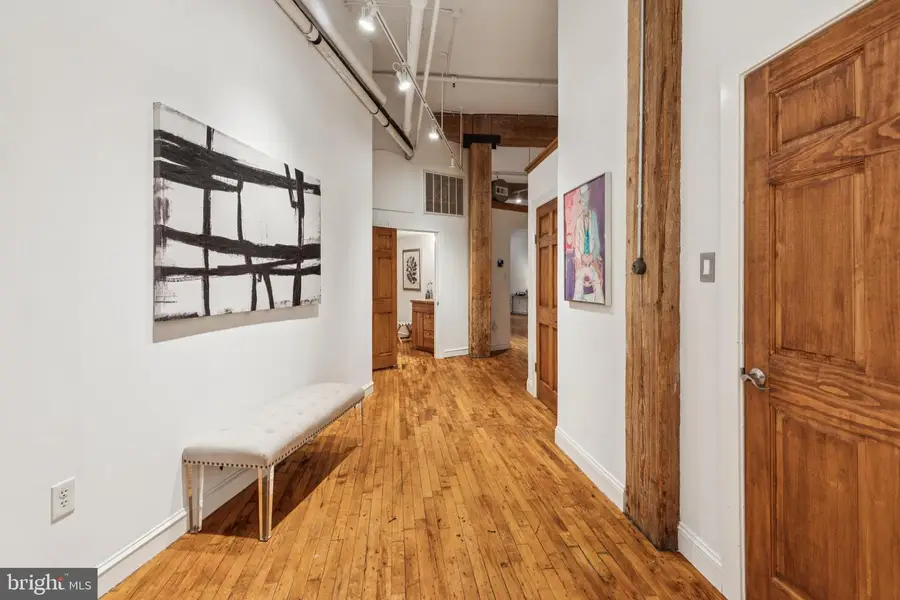 428 N 13th St #3f, Philadelphia, PA 19123 - Image #2