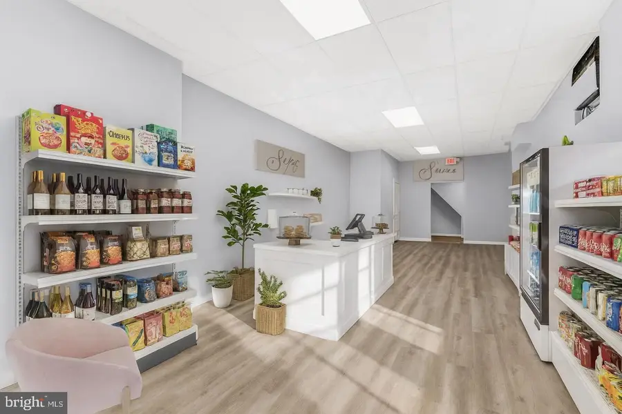 2053 S Croskey St, Philadelphia, PA 19145 - Image #3