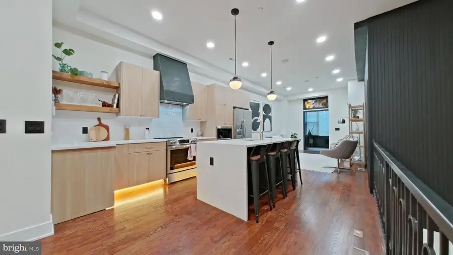 1613 N 33rd St #a, Philadelphia, PA 19121 - Image #2