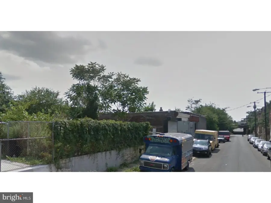 2785 Emerald St, Philadelphia, PA 19134 - Image #2