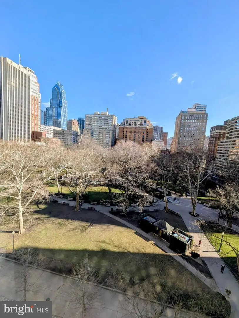 220 W Rittenhouse Sq #8b, Philadelphia, PA 19103 - Image #3
