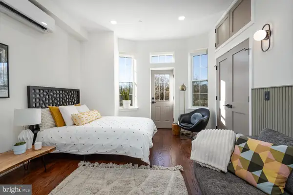 1613 N 33rd St #b, PHILADELPHIA, PA 19121