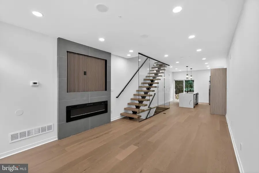 1424 S Ringgold St, Philadelphia, PA 19146 - Image #2