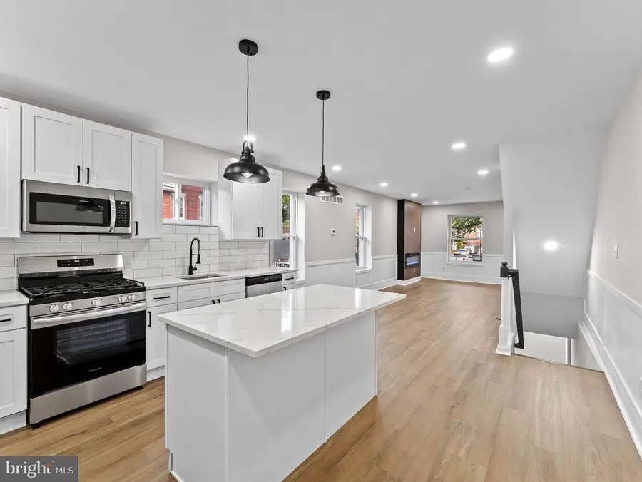 1468 N Hirst St, Philadelphia, PA 19151 - Image #2