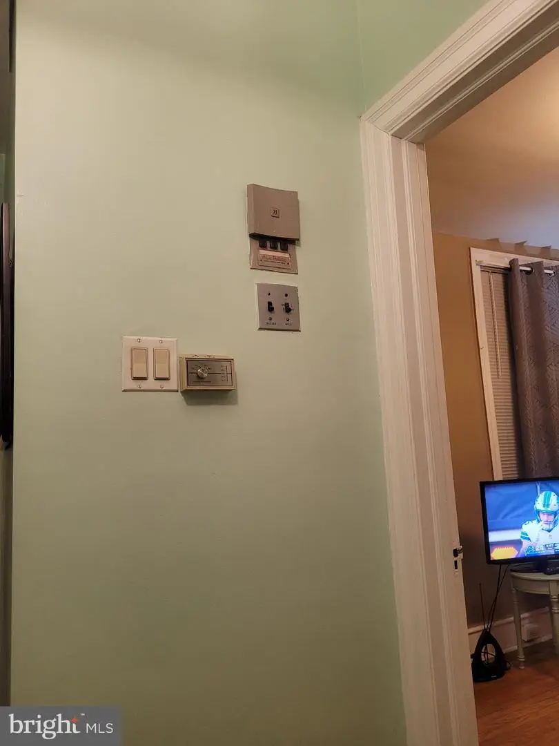 1728 Church Ln, Philadelphia, PA 19141 - Image #2