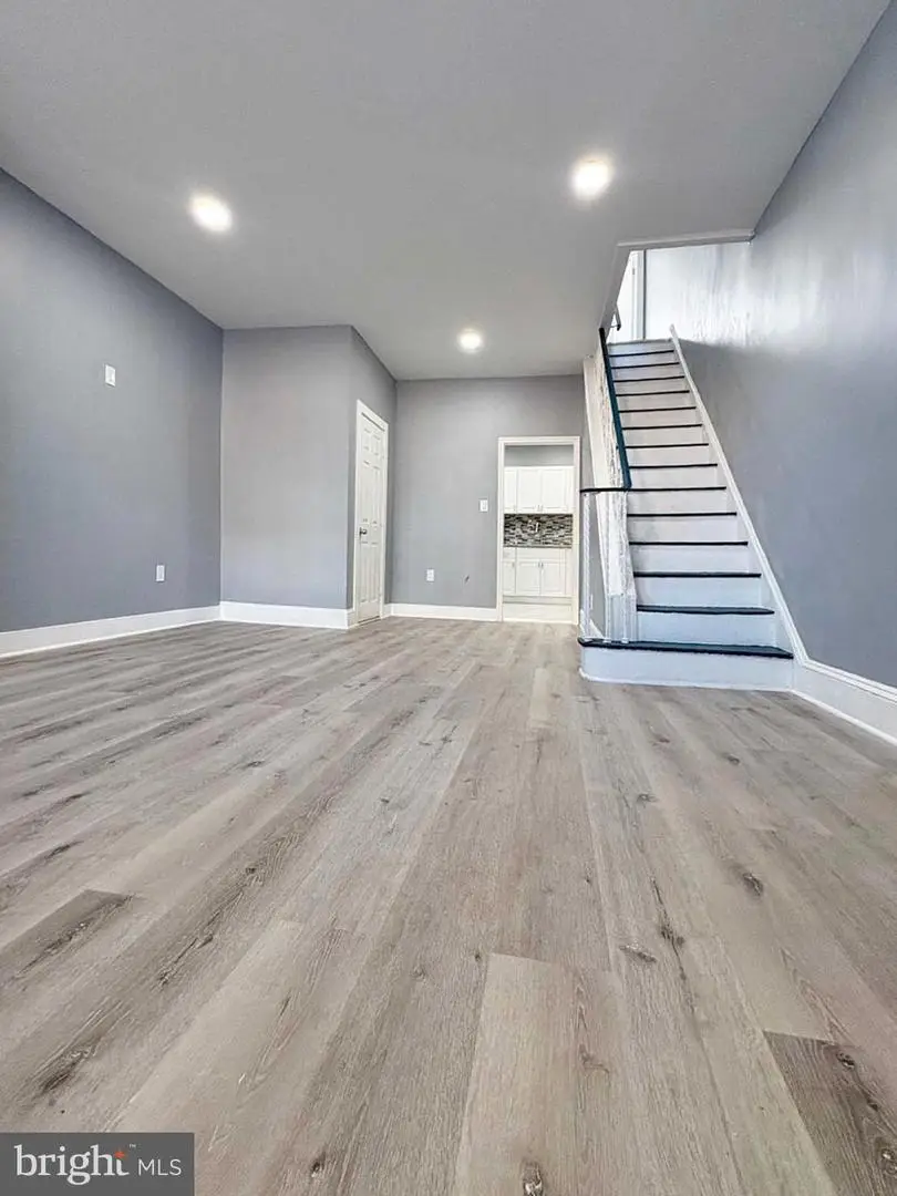 526 E Willard St, Philadelphia, PA 19134 - Image #3