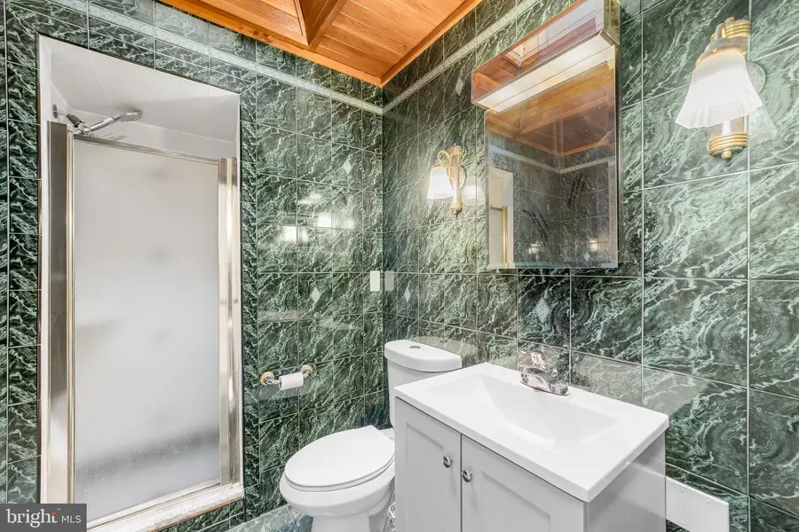 236 Kenilworth Ave, Philadelphia, PA 19120 - Image #3