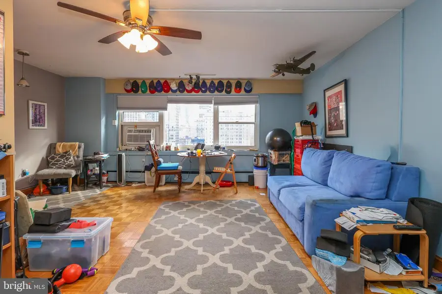 118 S 21st St #1211, Philadelphia, PA 19103 - Image #2