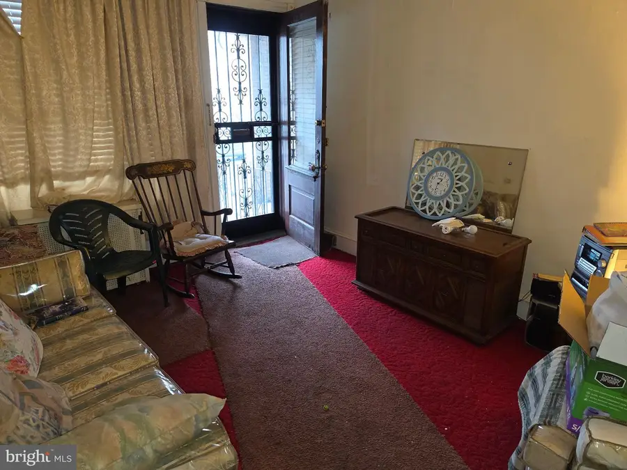 910 S 58th St, Philadelphia, PA 19143 - #3