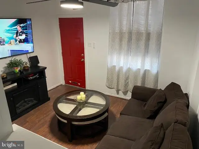 2003 Sepviva St, Philadelphia, PA 19125 - Image #2