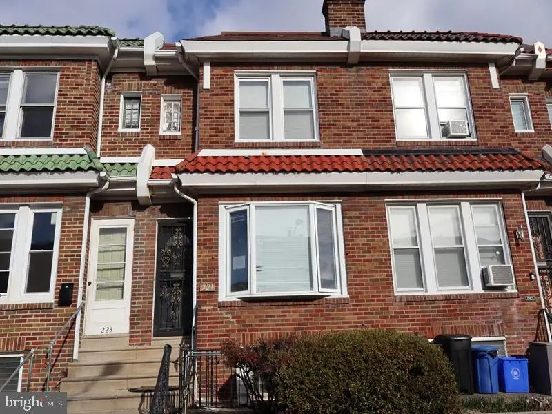 221 Kenilworth Ave, Philadelphia, PA 19120 - Image #1