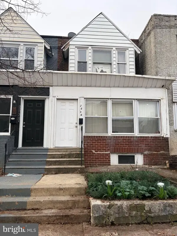 2536 Bonaffon St, PHILADELPHIA, PA 19142
