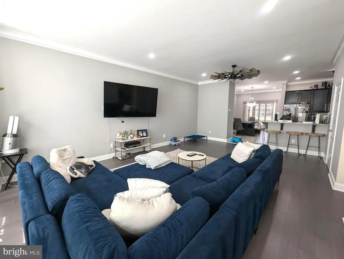 3300 Pietro Way, Philadelphia, PA 19145 - Image #1