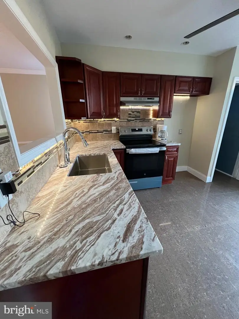 7975 Provident St, Philadelphia, PA 19150 - #2