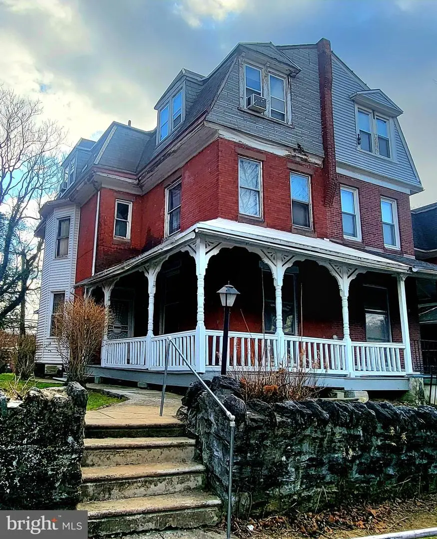 324 W Earlham Ter, Philadelphia, PA 19144 - Image #2