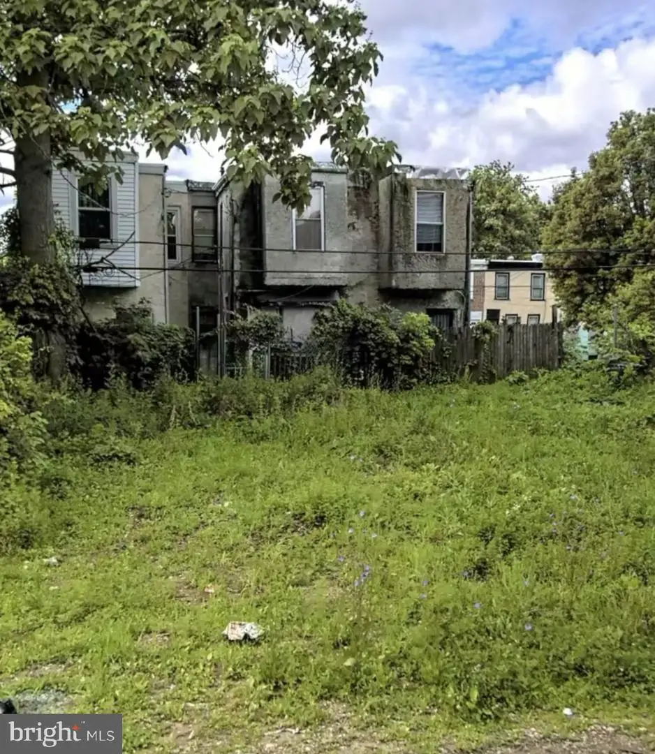 2610 W Arizona St, Philadelphia, PA 19132 - Image #1