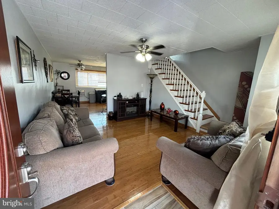 4734 Ashville St, Philadelphia, PA 19136 - Image #2
