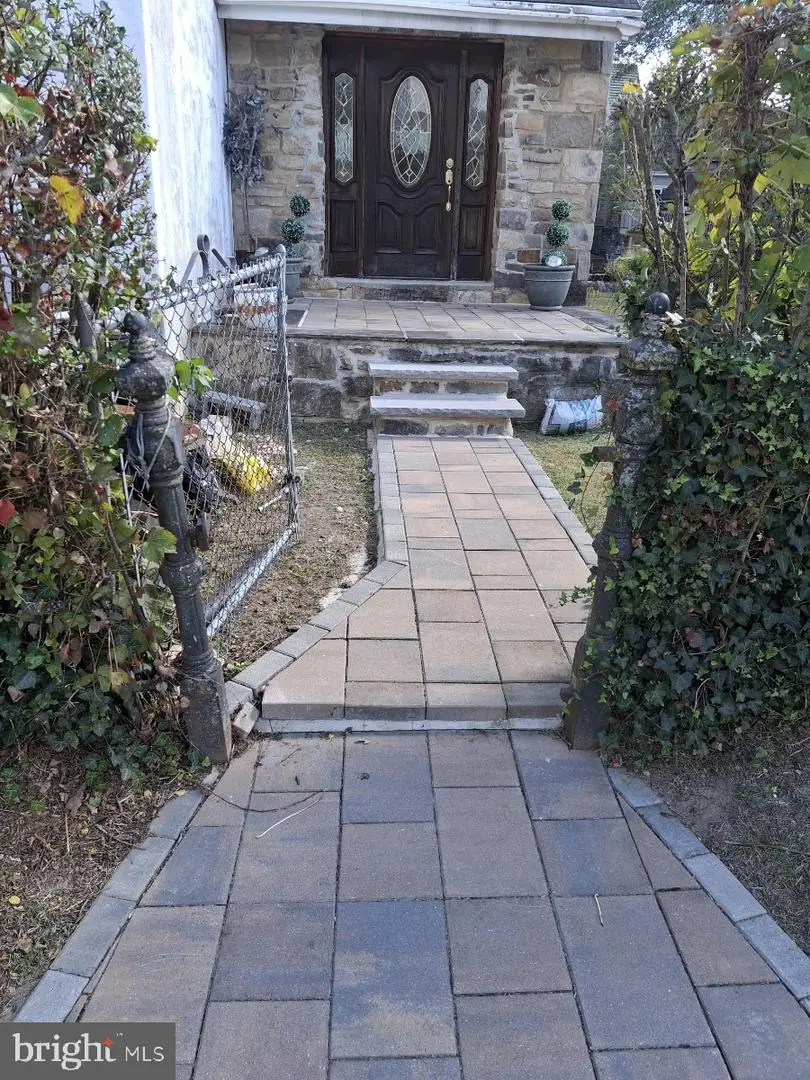 434 W Mount Pleasant Ave, Philadelphia, PA 19119 - Image #1