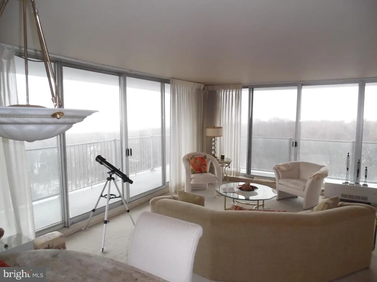 3900 Ford Rd #16e, Philadelphia, PA 19131 - #1